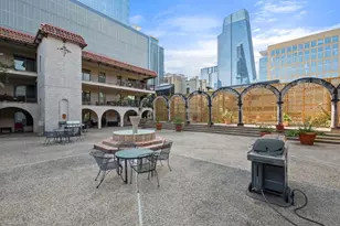 505 W 7th St, Austin, TX 78701 - Photo 26
