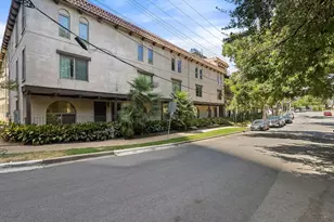505 W 7th St, Austin, TX 78701 - Photo 18