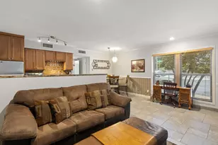 505 W 7th St, Austin, TX 78701 - Photo 4