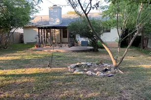 4419 Silverstone Dr, Austin, TX 78744 - Photo 20