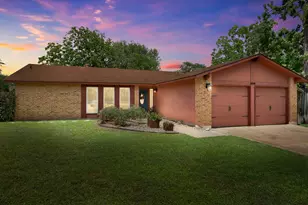 8914 Sparkling Creek Dr, Austin, TX 78729 - Photo 28
