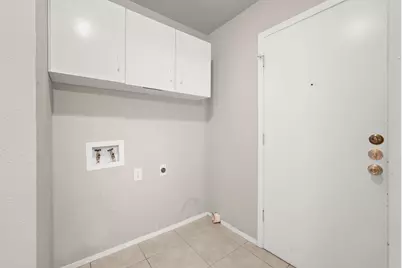 8914 Sparkling Creek Drive, Austin, TX 78729 - Photo 22