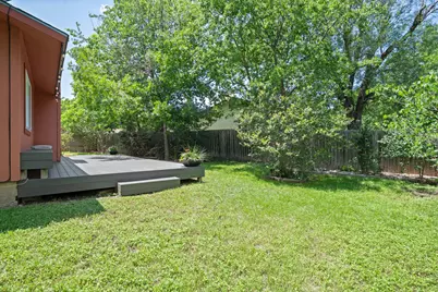 8914 Sparkling Creek Drive, Austin, TX 78729 - Photo 26