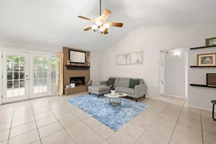 8914 Sparkling Creek Dr, Austin, TX 78729 - Photo 8