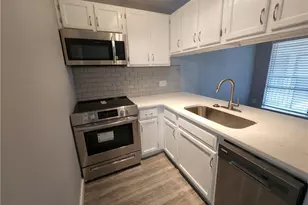 2815 Rio Grande St, Austin, TX 78705 - Photo 2