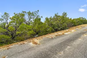 8811 El Cajon Ln, Leander, TX 78645 - Photo 4