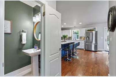 611 W Johanna Street, Austin, TX 78704 - Photo 8