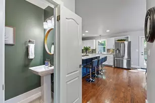 611 W Johanna St, Austin, TX 78704 - Photo 8