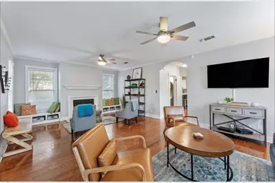 611 W Johanna Street, Austin, TX 78704 - Photo 10