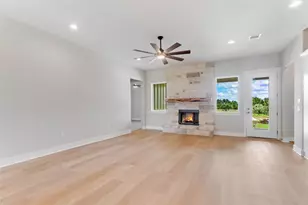 115 Draper Ln, Bertram, TX 78605 - Photo 12