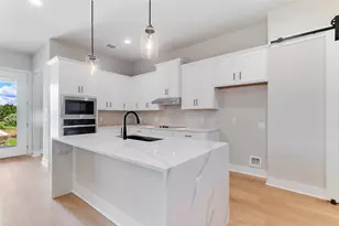 115 Draper Ln, Bertram, TX 78605 - Photo 8