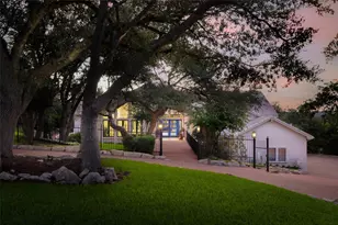 3304 Barton Creek Blvd, Austin, TX 78735 - Photo 4