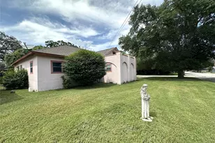 258 S Washington St, La Grange, TX 78945 - Photo 16