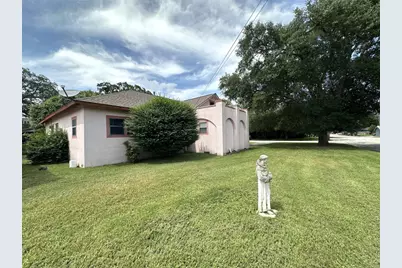 258 South Washington Street, La Grange, TX 78945 - Photo 16