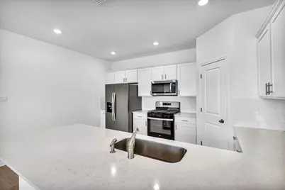 505 Brooks Ranch Drive, Kyle, TX 78640 - Photo 10