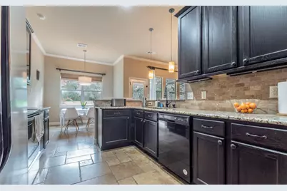 10033 Longhorn Skyway, Dripping Springs, TX 78620 - Photo 12