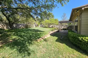 10033 Longhorn Skyway, Dripping Springs, TX 78620 - Photo 34
