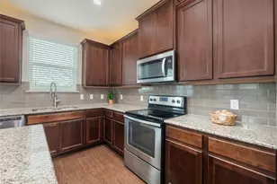 304 La Escalera Dr, Leander, TX 78641 - Photo 14