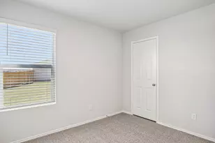161 Wyatt Wy, Jarrell, TX 76537 - Photo 30
