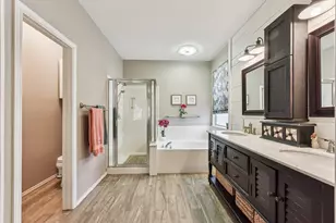 30014 Oakland Hills Dr, Georgetown, TX 78628 - Photo 14