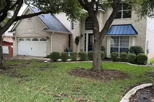 30014 Oakland Hills Dr, Georgetown, TX 78628 - Photo 2