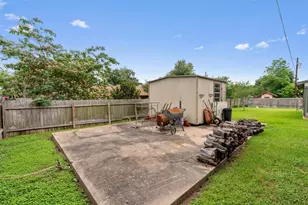 401 Drake Ln, Taylor, TX 76574 - Photo 30