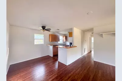 1002 Hummingbird Drive, Marble Falls, TX 78654 - Photo 8