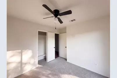 1002 Hummingbird Drive, Marble Falls, TX 78654 - Photo 4