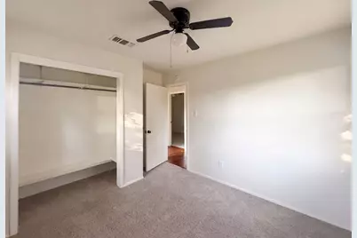 1002 Hummingbird Drive, Marble Falls, TX 78654 - Photo 6