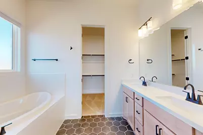 137 Bishop Wood Road, Dripping Springs, TX 78620 - Photo 20