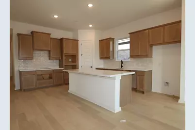 137 Bishop Wood Road, Dripping Springs, TX 78620 - Photo 4