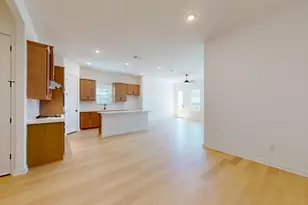 137 Bishop Wood Rd, Dripping Springs, TX 78620 - Photo 2