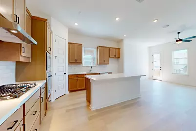137 Bishop Wood Road, Dripping Springs, TX 78620 - Photo 4