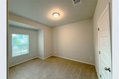 129 Tall Grass Drive, Georgetown, TX 78628 - Photo 18