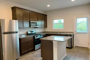 129 Tall Grass Dr, Georgetown, TX 78628 - Photo 4