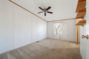 114 Pleasant Grove Loop, Elgin, TX 78621 - Photo 10