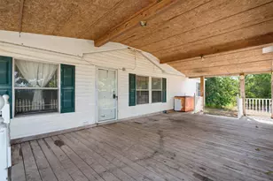 114 Pleasant Grove Loop, Elgin, TX 78621 - Photo 2