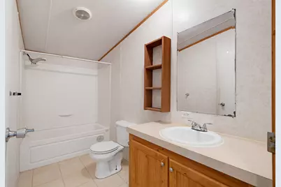 114 Pleasant Grove Loop, Elgin, TX 78621 - Photo 12