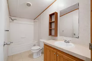 114 Pleasant Grove Loop, Elgin, TX 78621 - Photo 12