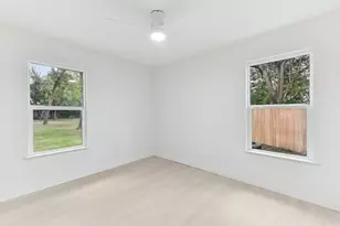 7503 Carriage Dr, Austin, TX 78752 - Photo 22