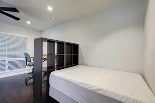 3110 Red River St, Austin, TX 78705 - Photo 8