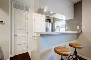 3110 Red River St, Austin, TX 78705 - Photo 4