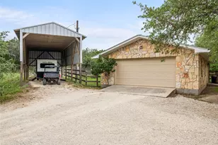 141 Lookout Dr, Wimberley, TX 78676 - Photo 30