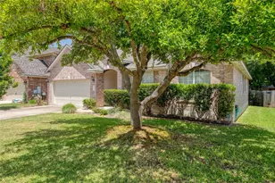 2310 Kristen Ln, Cedar Park, TX 78613 - Photo 2