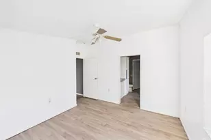 4601 Magin Meadow Dr, Austin, TX 78744 - Photo 10