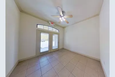 3000 Joe Dimaggio Boulevard #24 Bldg 7, Round Rock, TX 78665 - Photo 2