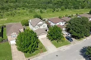 180 Beech Dr, Kyle, TX 78640 - Photo 32