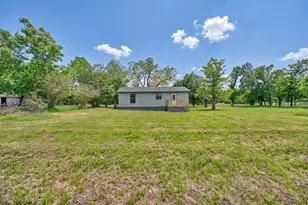 700 Rice St, Rockdale, TX 76567 - Photo 4