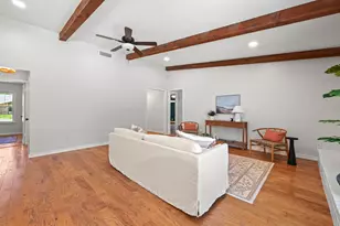 5300 Suburban Dr, Austin, TX 78745 - Photo 8
