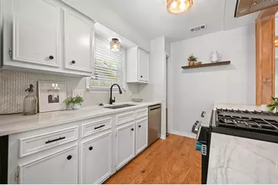 5300 Suburban Drive, Austin, TX 78745 - Photo 12